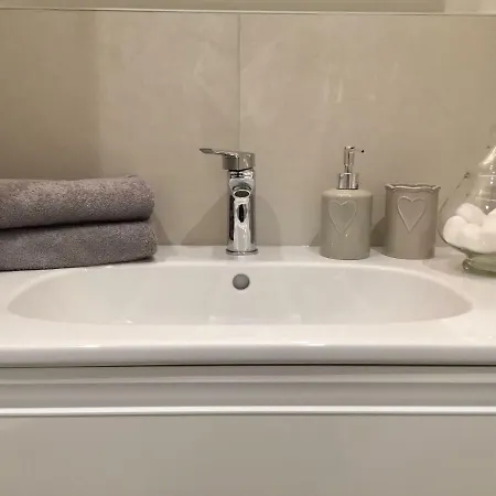 Picinquecomolake Комо